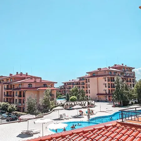 Sunny Star Dreams W Prime Location, Pool, Sea View アパート *